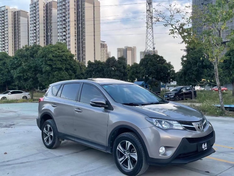 佛山16年豐田RAV4榮放3