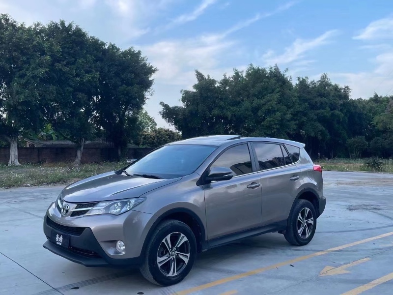 佛山16年豐田RAV4榮放9