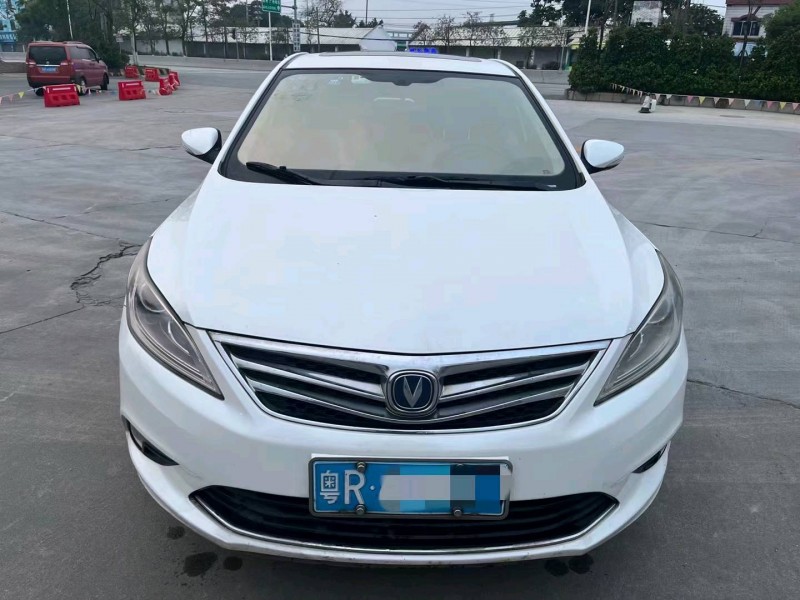 廣州16年長安汽車逸動1