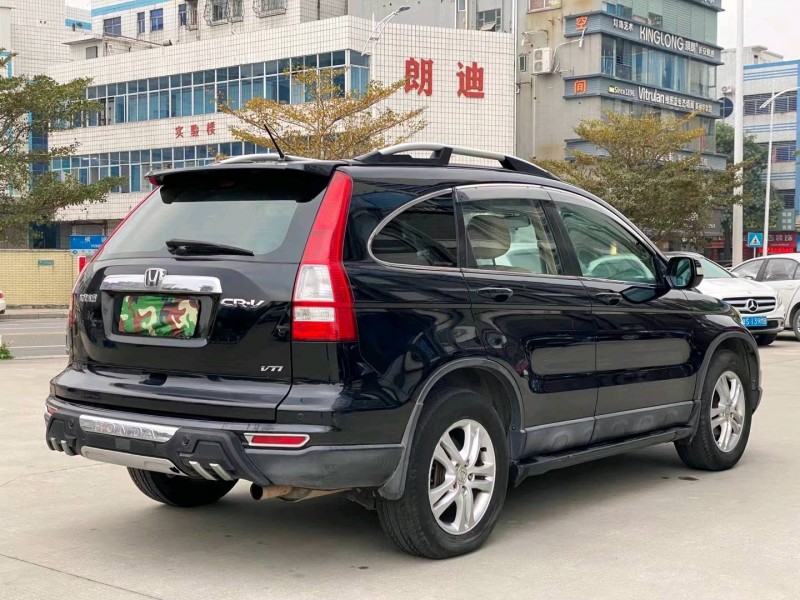 東莞11年本田CR-V8