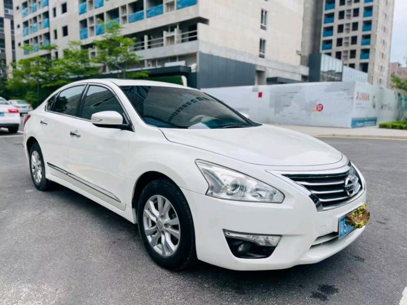 東莞16年日產天籟3