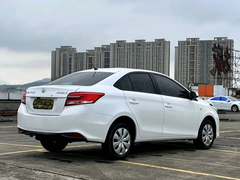 東莞17年豐田YARiS L 致享7