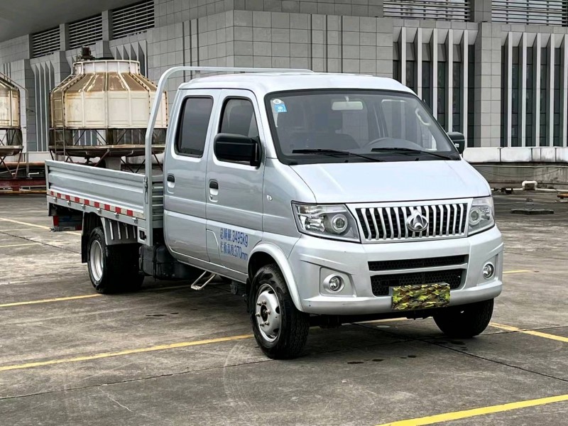 東莞20年長安汽車UNI-T2