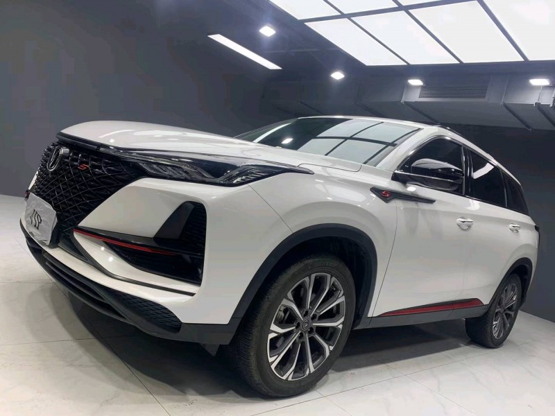 成都20年長安汽車CS752