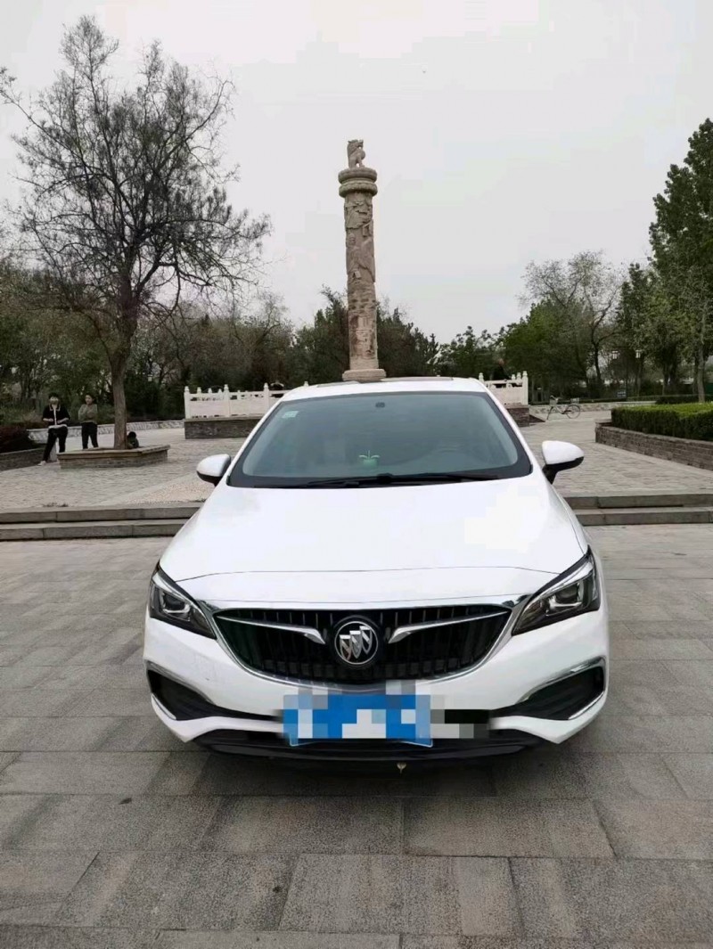 东营19年别克威朗8