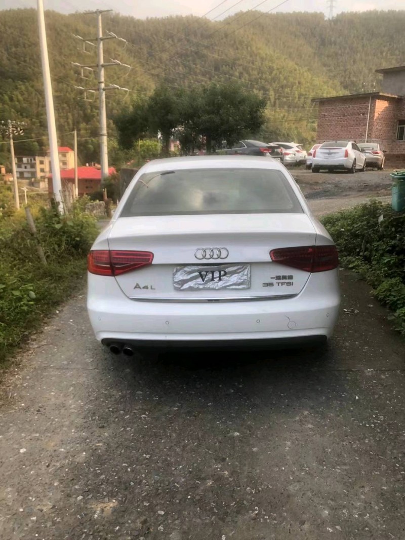 萍鄉16年奧迪A4L9
