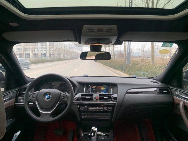 北京16年宝马X48