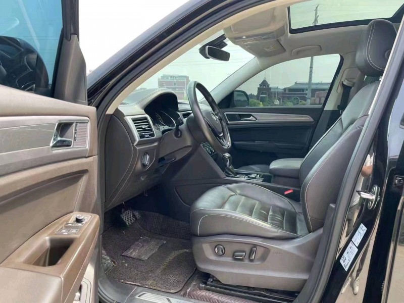 北京17年大众途昂4