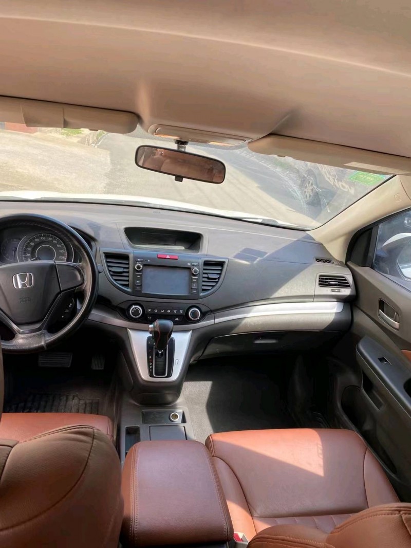 青島13年本田CR-V6