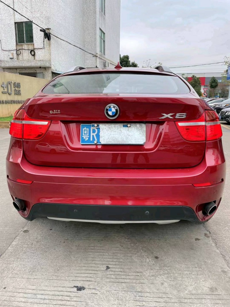 中山16年宝马X64