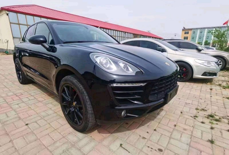 秦皇島14年保時捷Macan2