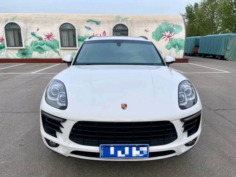 濱州15年保時捷Macan9