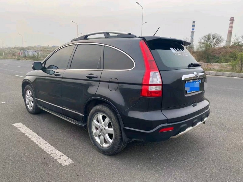 青島09年本田CR-V8