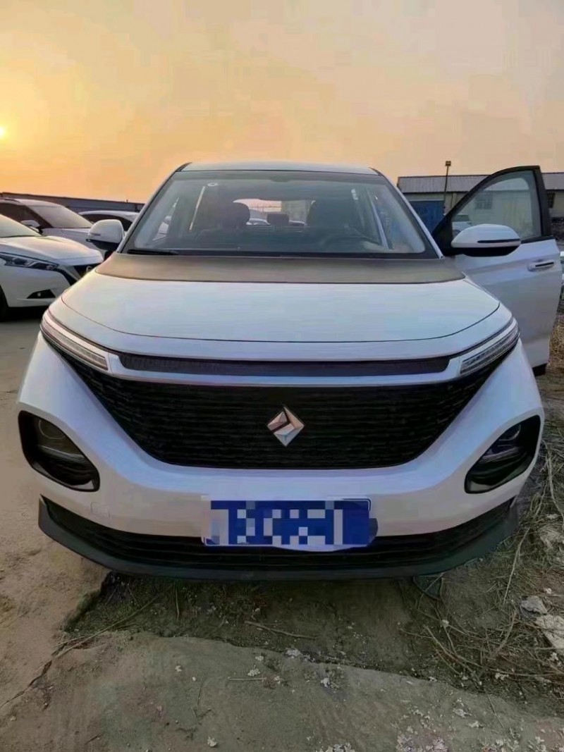 滄州21年寶駿rm51