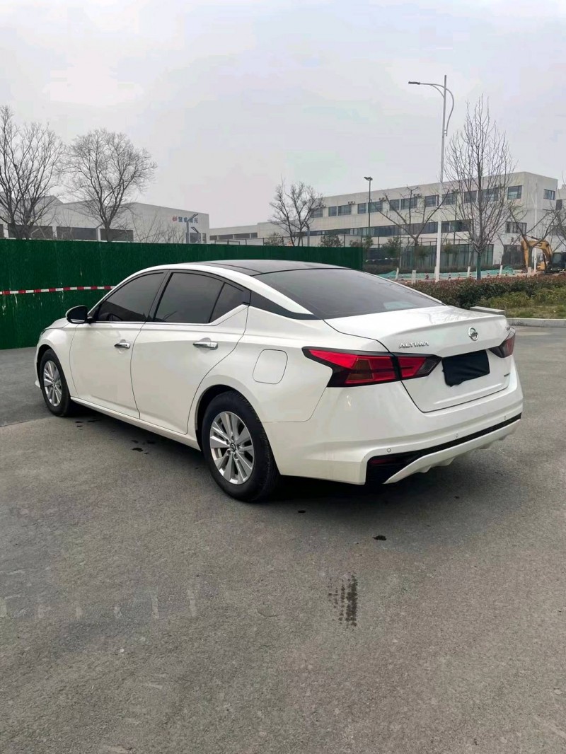 徐州20年日產天籟6