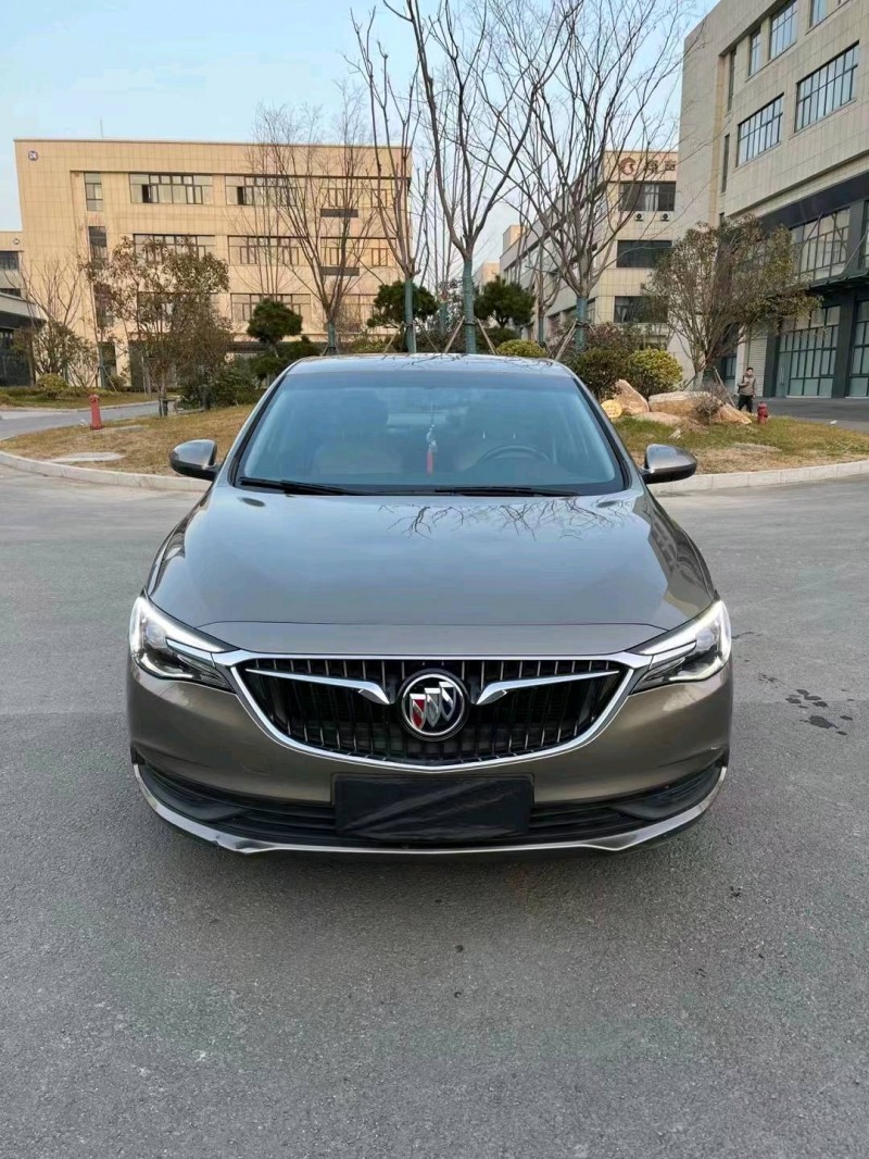 徐州20年别克英朗9