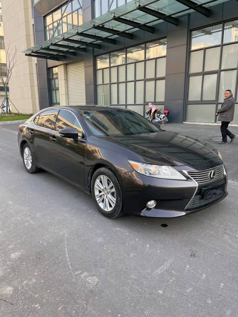 徐州13年雷克萨斯ES7