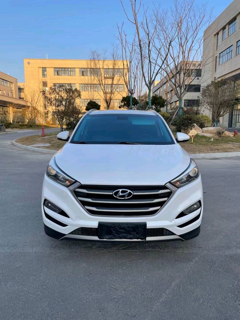 徐州18年现代途胜1