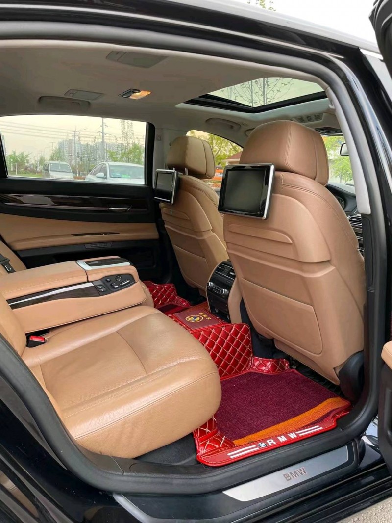 徐州13年宝马7系1