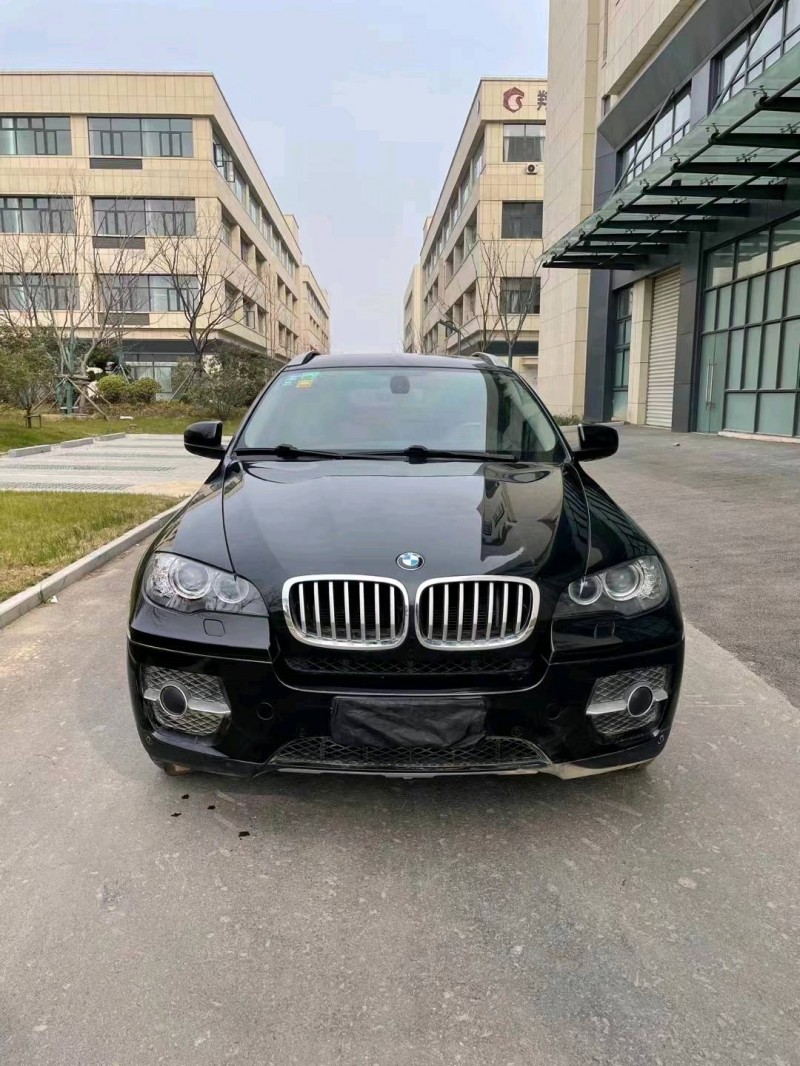 徐州12年宝马X68