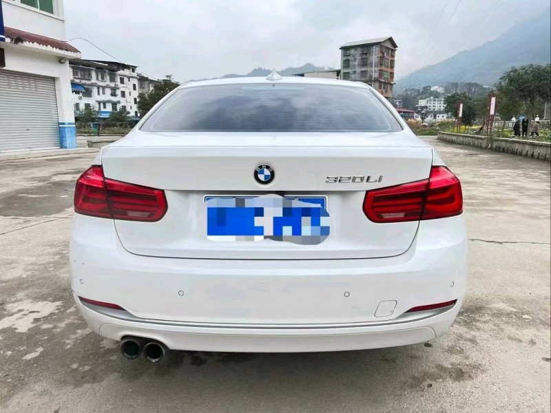 德陽18年寶馬3系3