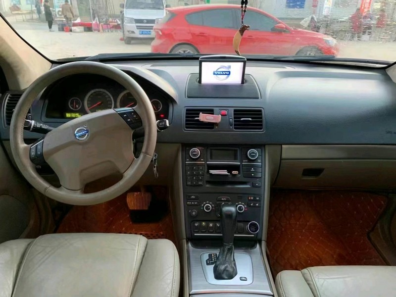 保定12年沃爾沃XC905
