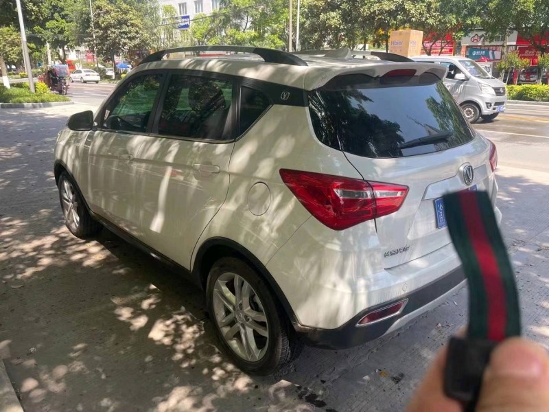 重慶19年長安汽車CS357