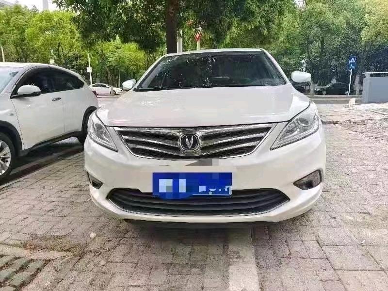 北京15年長安汽車逸動1
