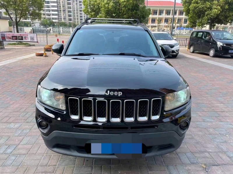 蘇州12年Jeep指南者9