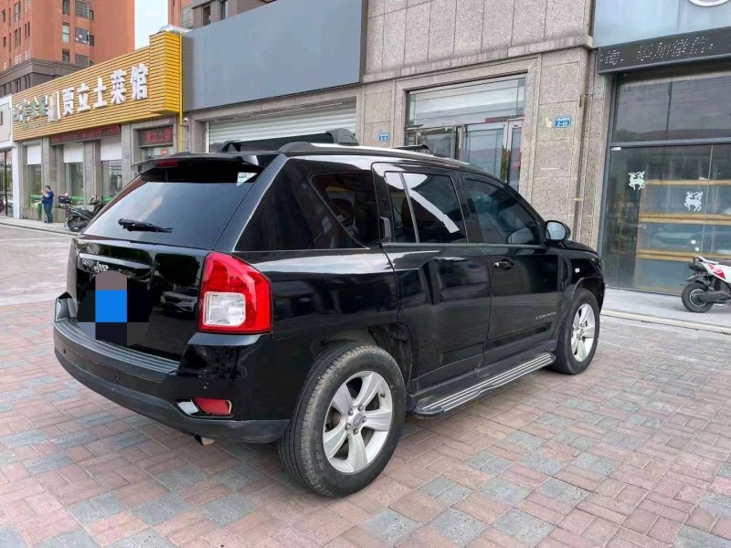 蘇州12年Jeep指南者1