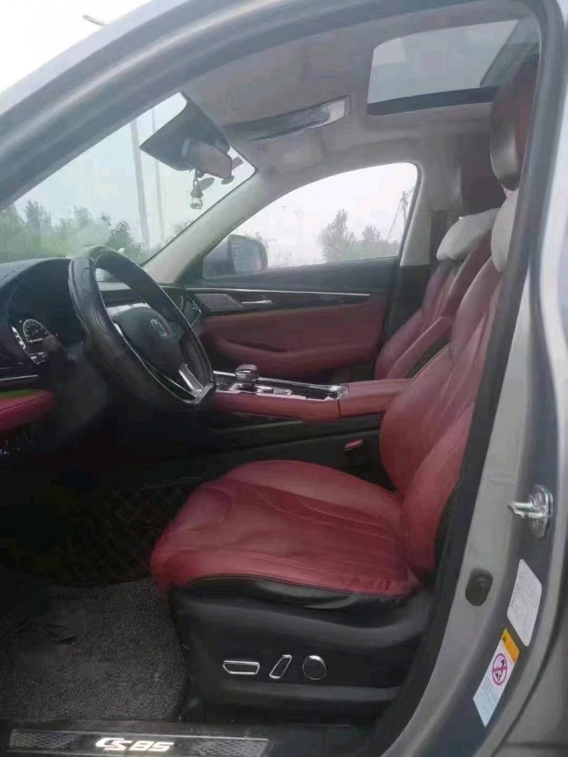 株洲19年長安汽車CS853