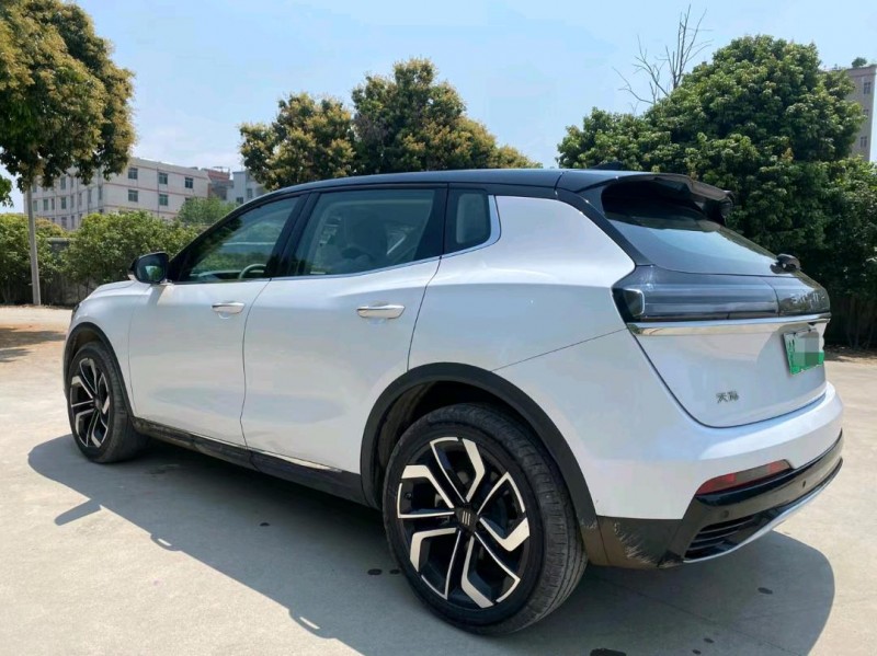 廣州22年天際汽車ME75