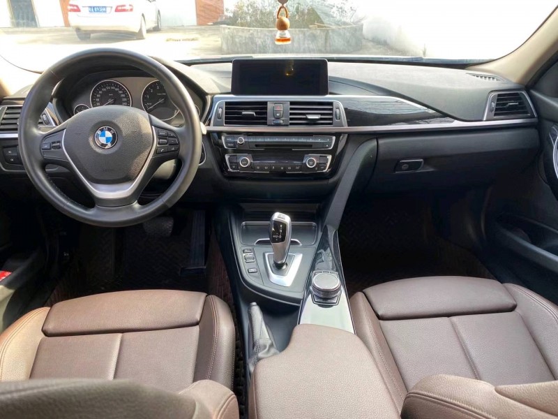 徐州19年宝马3系3