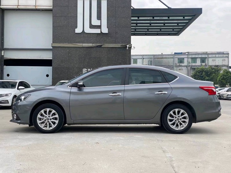 東莞18年日產軒逸4