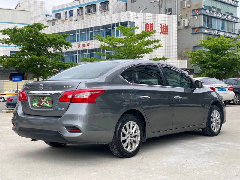 東莞18年日產軒逸8