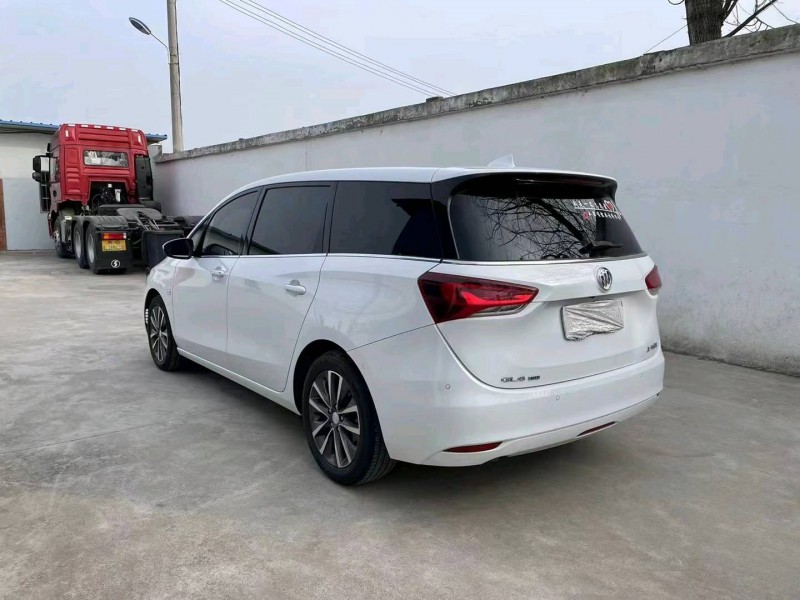 徐州20年别克GL65