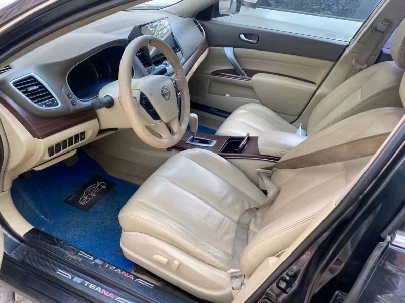 邯鄲10年日產天籟3