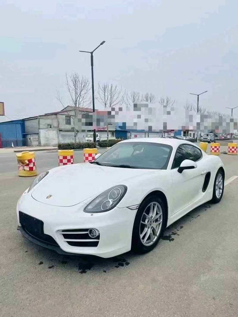 濟寧13年保時捷卡曼7