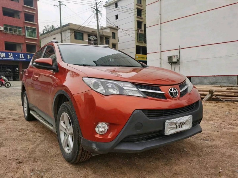 邵陽13年豐田RAV4榮放2