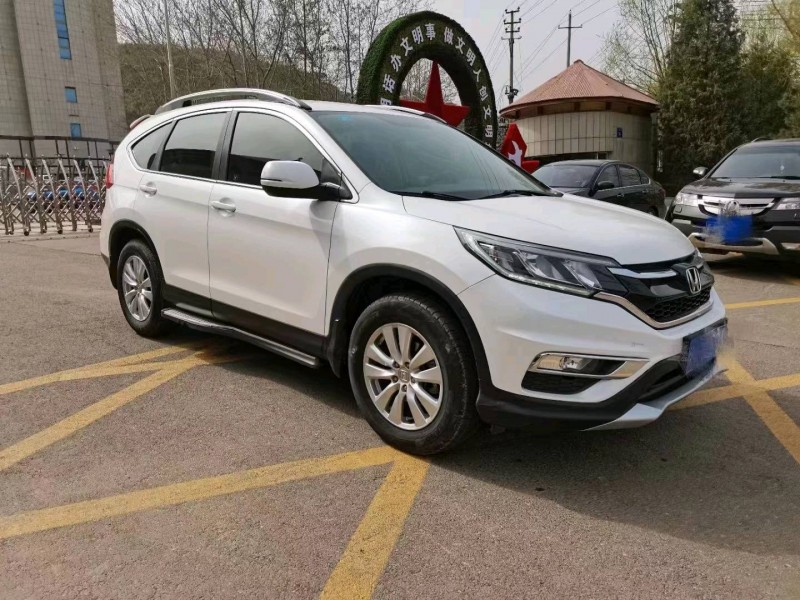 呂梁16年本田CR-V6