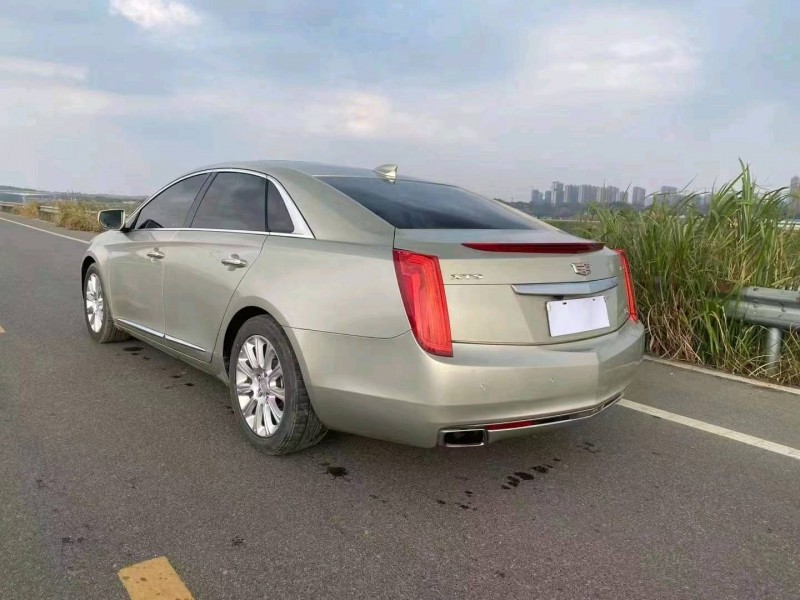 邵陽17年凱迪拉克XTS5