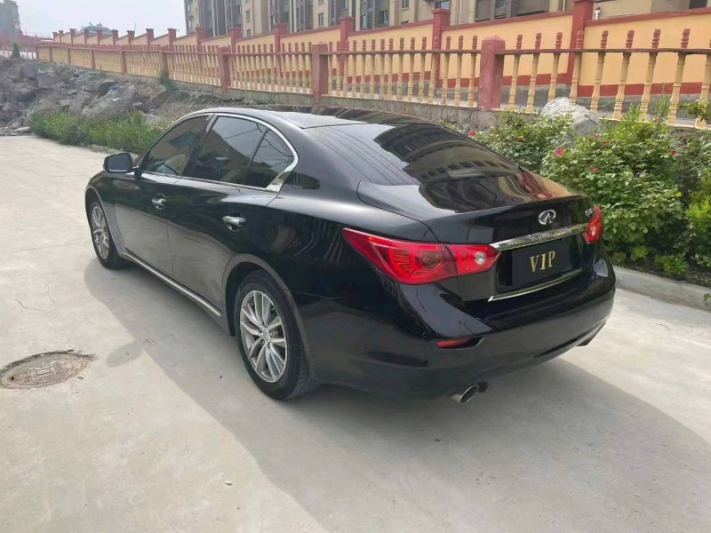 東營16年英菲尼迪Q50L4