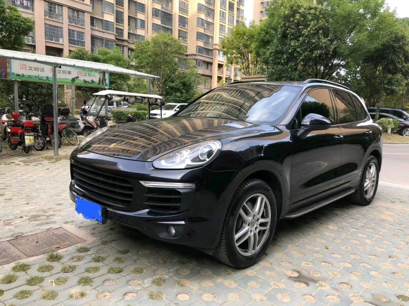 阜陽15年保時捷卡宴6