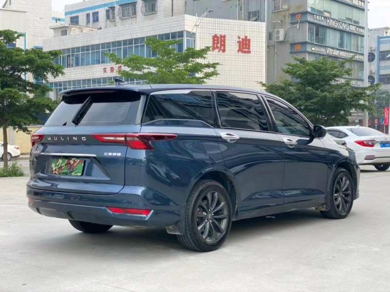 東莞20年五菱汽車凱捷8