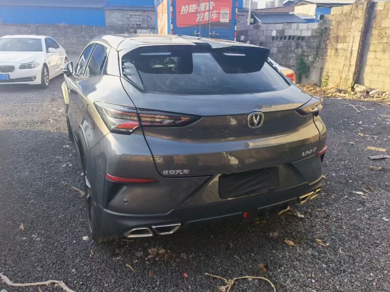 長沙21年長安汽車UNI-T5