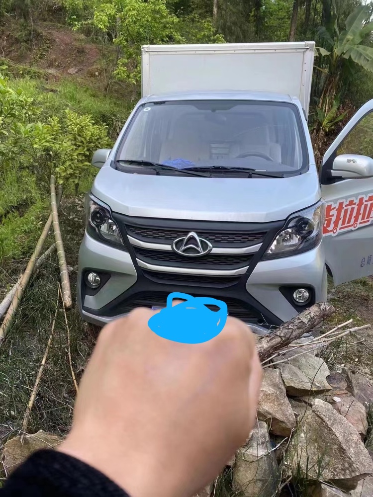 武漢21年長安汽車星卡5