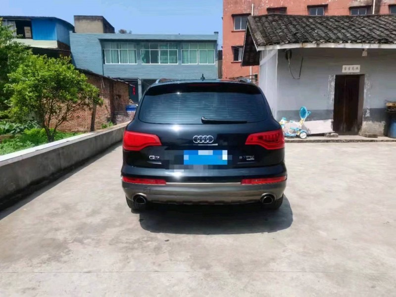 昆明14年奧迪Q74