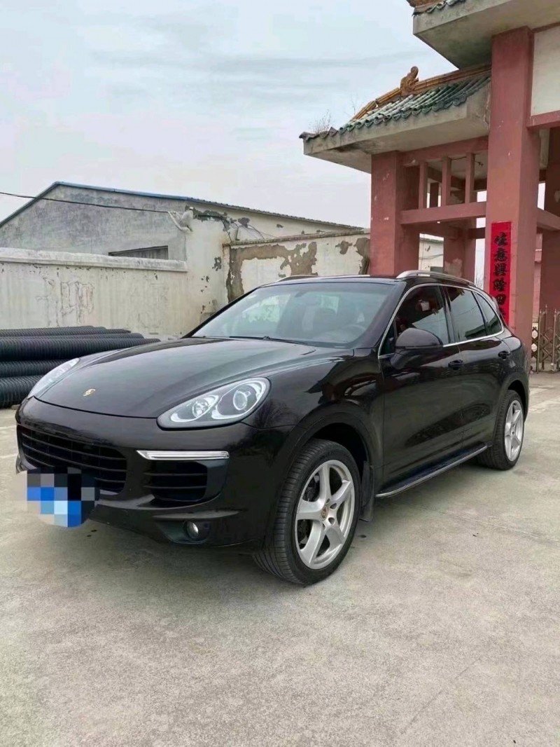 濟寧15年保時捷卡宴3