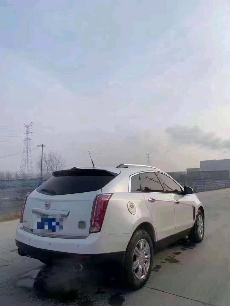 北京14年凯迪拉克SRX4