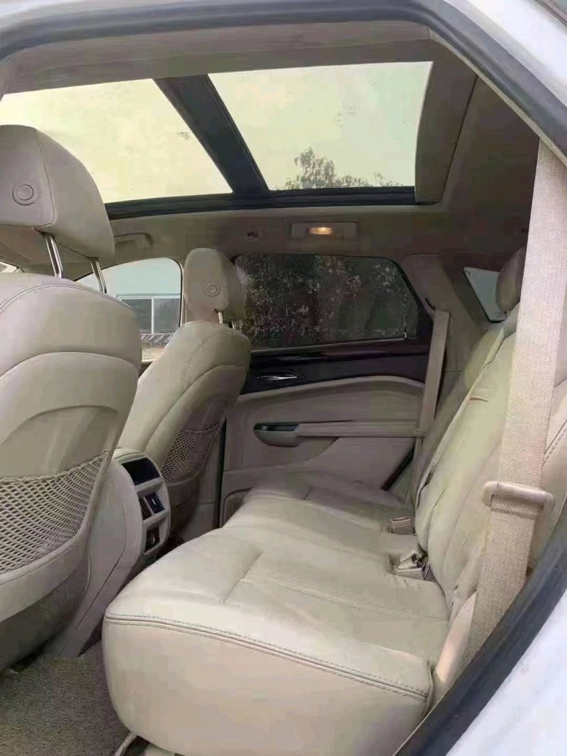 北京14年凯迪拉克SRX7